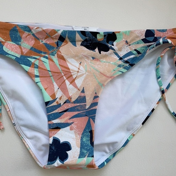 NWT Roxy Printed Beach Classics Full Bikini Bottoms - Picture 5 of 14